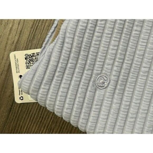 Lululemon Smocked HW med swim botrom  6 - Picture 5 of 5